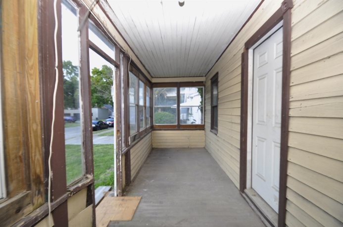 919 Webster, OTTAWA, Illinois 61350, 3 Bedrooms Bedrooms, ,House,For Sale,Webster,202603498