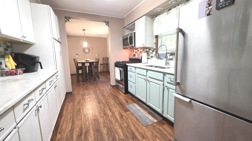22326 Terry, LAKE VILLA, Illinois 60046, 3 Bedrooms Bedrooms, ,2 BathroomsBathrooms,House,For Sale,Terry,202603500