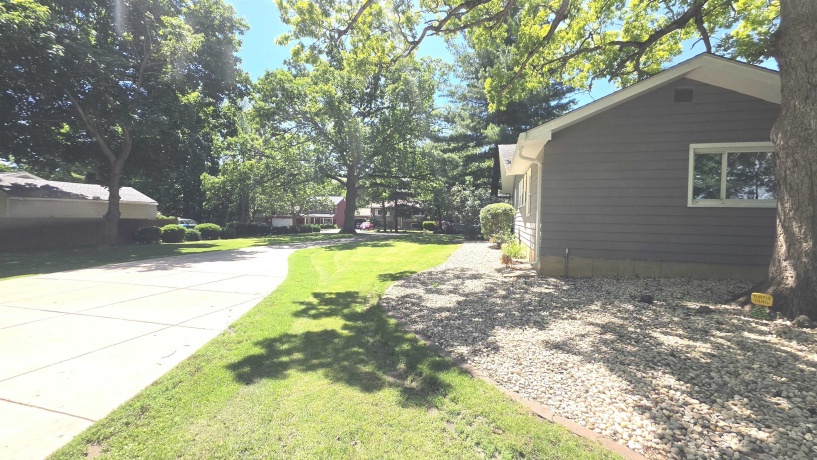 22326 Terry, LAKE VILLA, Illinois 60046, 3 Bedrooms Bedrooms, ,2 BathroomsBathrooms,House,For Sale,Terry,202603500
