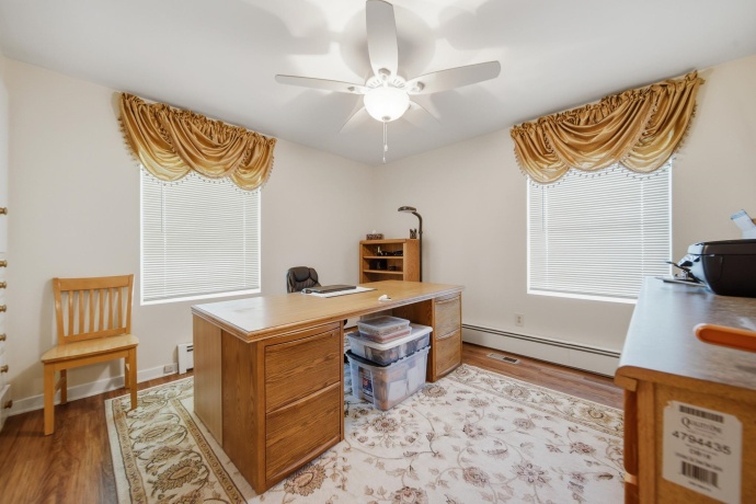 31040 Penrose, STERLING, Illinois 61081, 5 Bedrooms Bedrooms, ,3 BathroomsBathrooms,House,For Sale,Penrose,202603501