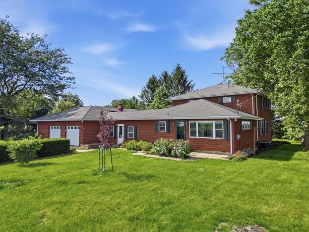31040 Penrose, STERLING, Illinois 61081, 5 Bedrooms Bedrooms, ,3 BathroomsBathrooms,House,For Sale,Penrose,202603501
