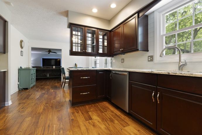 2606 POINT O WOODS, ROCKFORD, Illinois 61114, 4 Bedrooms Bedrooms, ,2 BathroomsBathrooms,House,For Sale,POINT O WOODS,202603217