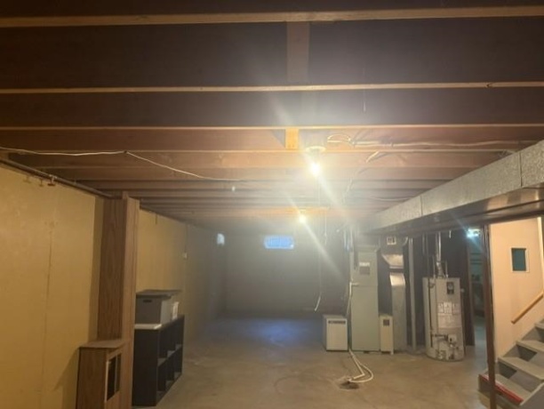 1421 25th Street, Peru, Illinois 61354, 3 Bedrooms Bedrooms, ,1 BathroomBathrooms,House,For Sale,25th Street,202603504
