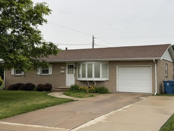 1421 25th Street, Peru, Illinois 61354, 3 Bedrooms Bedrooms, ,1 BathroomBathrooms,House,For Sale,25th Street,202603504