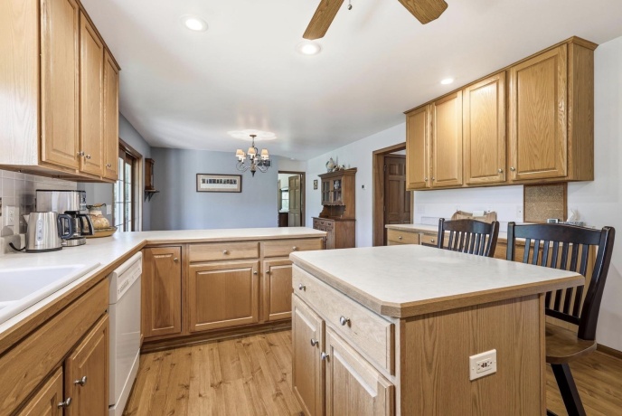 51 Shenandoah Dr, GALENA, Illinois 61036, 4 Bedrooms Bedrooms, ,3 BathroomsBathrooms,House,For Sale,Shenandoah Dr,202603505