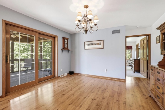 51 Shenandoah Dr, GALENA, Illinois 61036, 4 Bedrooms Bedrooms, ,3 BathroomsBathrooms,House,For Sale,Shenandoah Dr,202603505