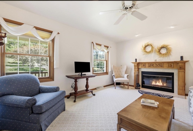 51 Shenandoah Dr, GALENA, Illinois 61036, 4 Bedrooms Bedrooms, ,3 BathroomsBathrooms,House,For Sale,Shenandoah Dr,202603505