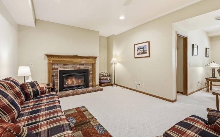 51 Shenandoah Dr, GALENA, Illinois 61036, 4 Bedrooms Bedrooms, ,3 BathroomsBathrooms,House,For Sale,Shenandoah Dr,202603505