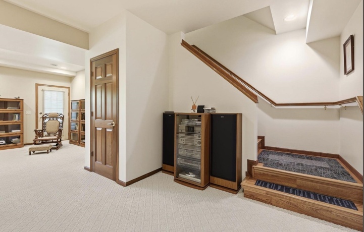 51 Shenandoah Dr, GALENA, Illinois 61036, 4 Bedrooms Bedrooms, ,3 BathroomsBathrooms,House,For Sale,Shenandoah Dr,202603505