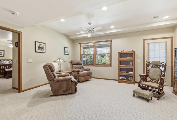 51 Shenandoah Dr, GALENA, Illinois 61036, 4 Bedrooms Bedrooms, ,3 BathroomsBathrooms,House,For Sale,Shenandoah Dr,202603505