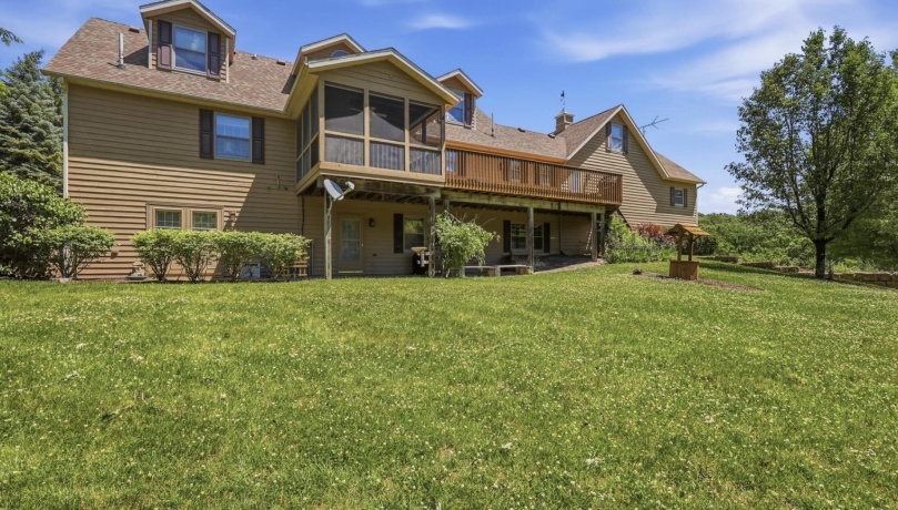 51 Shenandoah Dr, GALENA, Illinois 61036, 4 Bedrooms Bedrooms, ,3 BathroomsBathrooms,House,For Sale,Shenandoah Dr,202603505