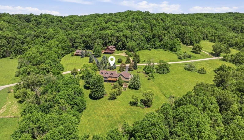 51 Shenandoah Dr, GALENA, Illinois 61036, 4 Bedrooms Bedrooms, ,3 BathroomsBathrooms,House,For Sale,Shenandoah Dr,202603505
