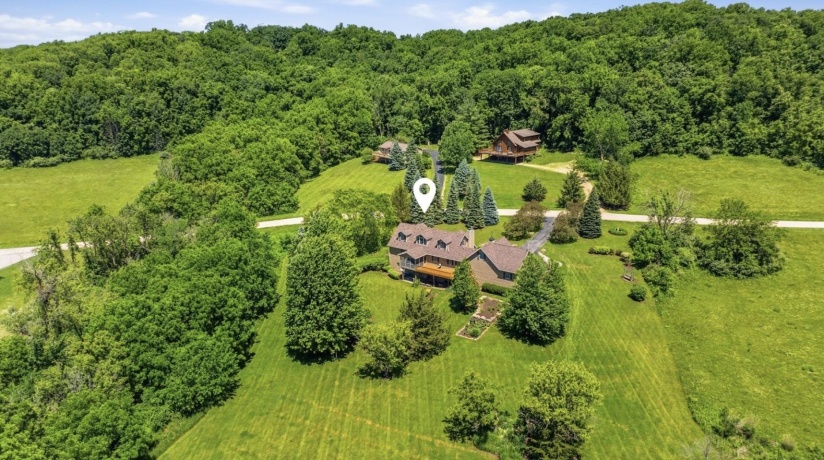 51 Shenandoah Dr, GALENA, Illinois 61036, 4 Bedrooms Bedrooms, ,3 BathroomsBathrooms,House,For Sale,Shenandoah Dr,202603505