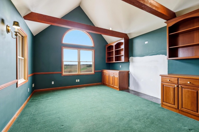 11516 Loran, MOUNT CARROLL, Illinois 61053, 5 Bedrooms Bedrooms, ,3 BathroomsBathrooms,House,For Sale,Loran,202603506