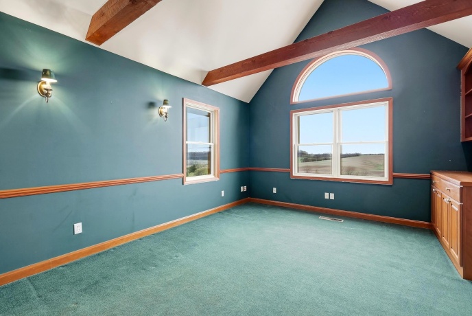 11516 Loran, MOUNT CARROLL, Illinois 61053, 5 Bedrooms Bedrooms, ,3 BathroomsBathrooms,House,For Sale,Loran,202603506