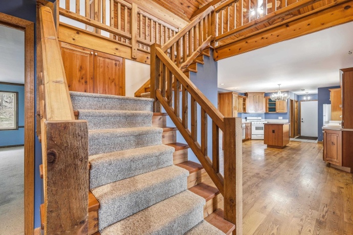 11516 Loran, MOUNT CARROLL, Illinois 61053, 5 Bedrooms Bedrooms, ,3 BathroomsBathrooms,House,For Sale,Loran,202603506