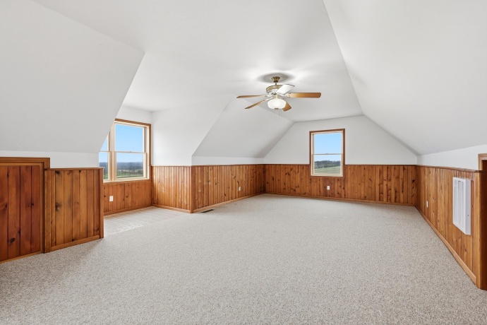 11516 Loran, MOUNT CARROLL, Illinois 61053, 5 Bedrooms Bedrooms, ,3 BathroomsBathrooms,House,For Sale,Loran,202603506