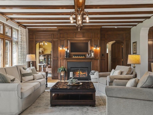 Wood burning fireplace