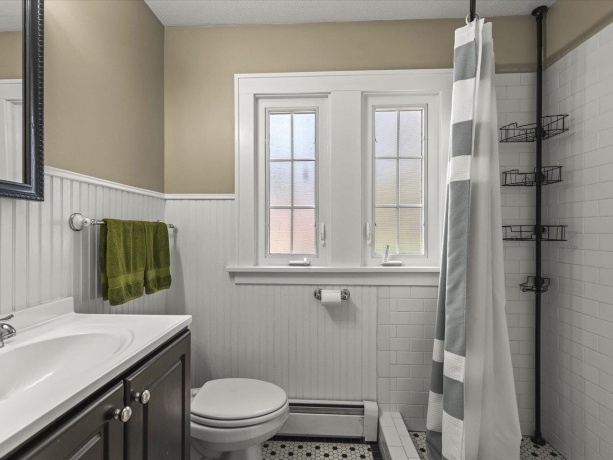 Full bathroom