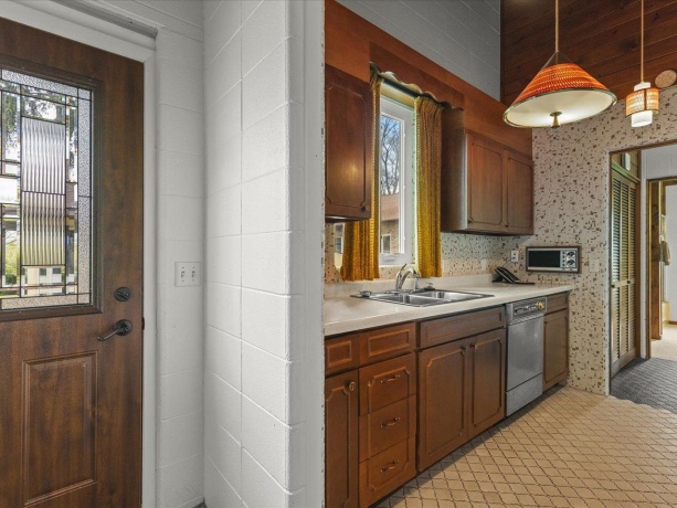 Gym kitchen