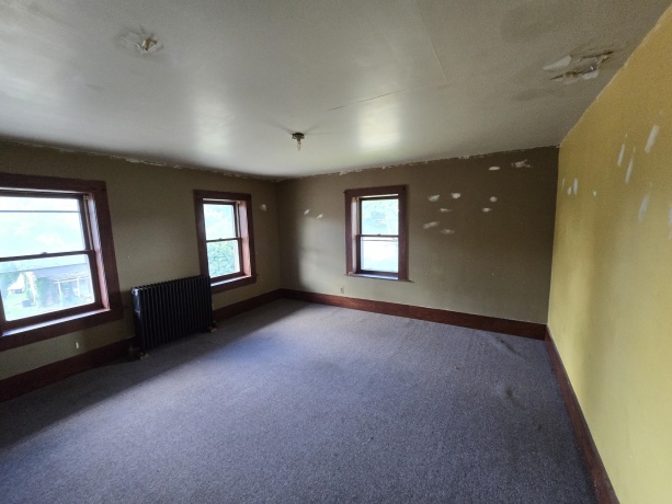 836 Stephenson, FREEPORT, Illinois 61032, 5 Bedrooms Bedrooms, ,4 BathroomsBathrooms,House,For Sale,Stephenson,202603508
