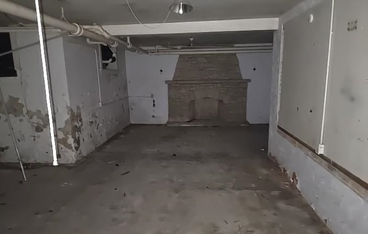 836 Stephenson, FREEPORT, Illinois 61032, 5 Bedrooms Bedrooms, ,4 BathroomsBathrooms,House,For Sale,Stephenson,202603508