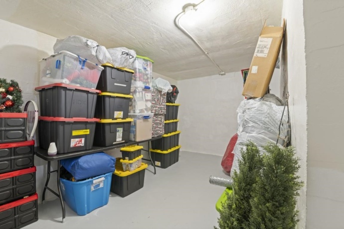 404 PROSPECT, ROCKFORD, Illinois 61107, 3 Bedrooms Bedrooms, ,2 BathroomsBathrooms,House,For Sale,PROSPECT,202603509