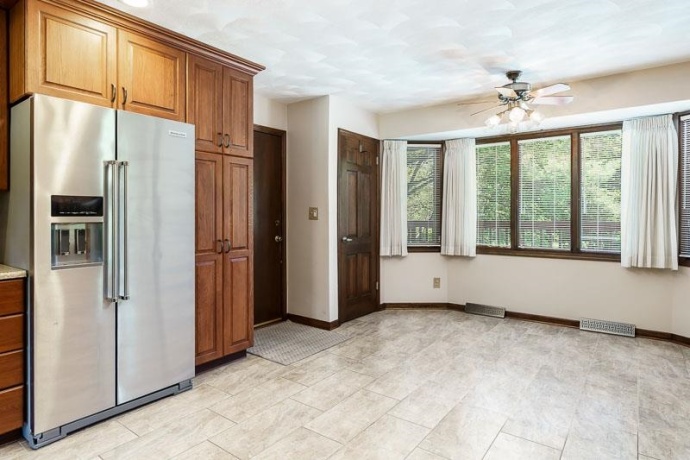 1610 Shaw Woods, ROCKFORD, Illinois 61107, 5 Bedrooms Bedrooms, ,3 BathroomsBathrooms,House,For Sale,Shaw Woods,202603510
