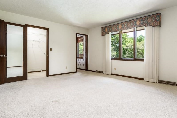 1610 Shaw Woods, ROCKFORD, Illinois 61107, 5 Bedrooms Bedrooms, ,3 BathroomsBathrooms,House,For Sale,Shaw Woods,202603510
