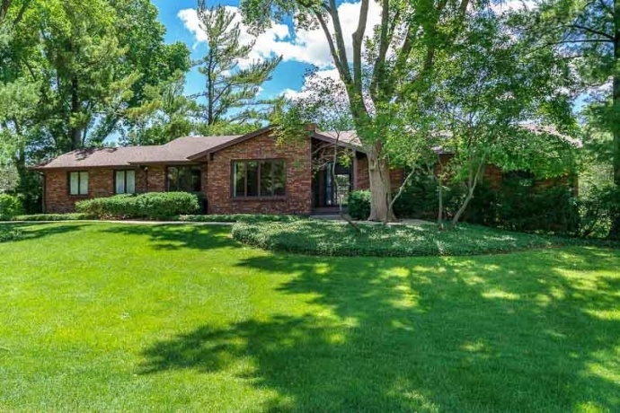 1610 Shaw Woods, ROCKFORD, Illinois 61107, 5 Bedrooms Bedrooms, ,3 BathroomsBathrooms,House,For Sale,Shaw Woods,202603510