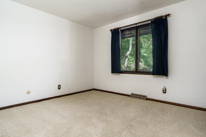 1610 Shaw Woods, ROCKFORD, Illinois 61107, 5 Bedrooms Bedrooms, ,3 BathroomsBathrooms,House,For Sale,Shaw Woods,202603510
