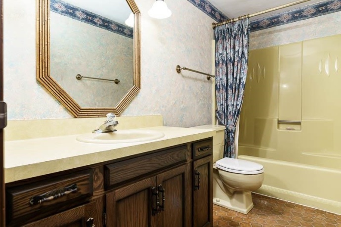 1610 Shaw Woods, ROCKFORD, Illinois 61107, 5 Bedrooms Bedrooms, ,3 BathroomsBathrooms,House,For Sale,Shaw Woods,202603510