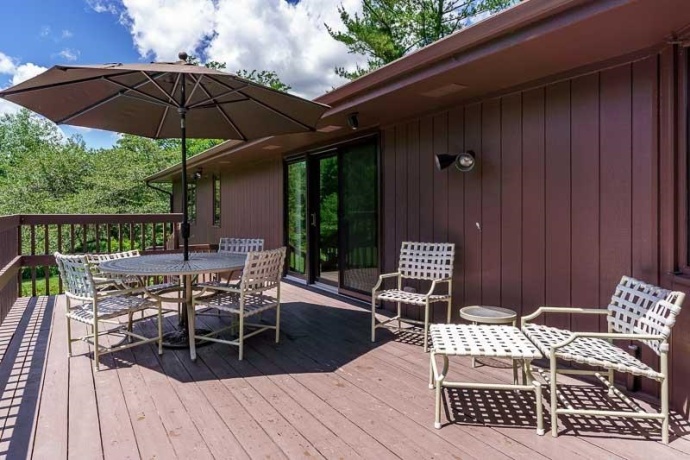 1610 Shaw Woods, ROCKFORD, Illinois 61107, 5 Bedrooms Bedrooms, ,3 BathroomsBathrooms,House,For Sale,Shaw Woods,202603510