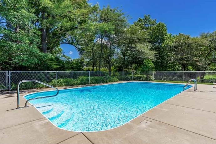 1610 Shaw Woods, ROCKFORD, Illinois 61107, 5 Bedrooms Bedrooms, ,3 BathroomsBathrooms,House,For Sale,Shaw Woods,202603510