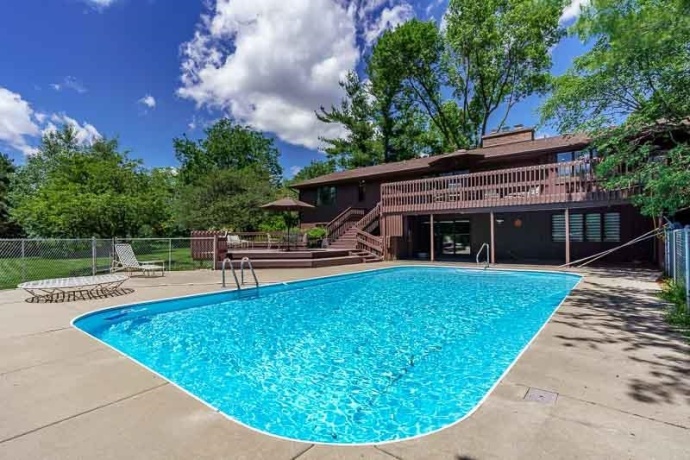 1610 Shaw Woods, ROCKFORD, Illinois 61107, 5 Bedrooms Bedrooms, ,3 BathroomsBathrooms,House,For Sale,Shaw Woods,202603510