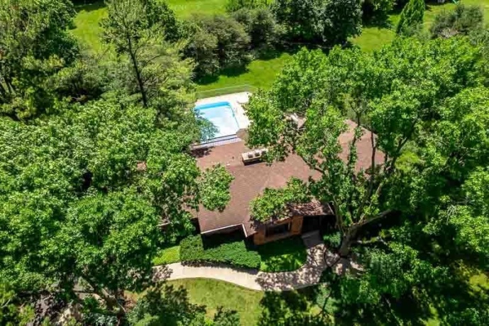 1610 Shaw Woods, ROCKFORD, Illinois 61107, 5 Bedrooms Bedrooms, ,3 BathroomsBathrooms,House,For Sale,Shaw Woods,202603510