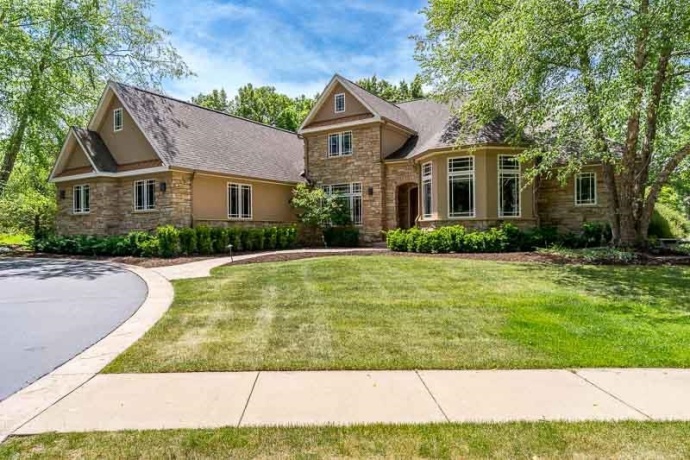 5352 WOODLAND POND, LOVES PARK, Illinois 61111, 6 Bedrooms Bedrooms, ,5 BathroomsBathrooms,House,For Sale,WOODLAND POND,202603514