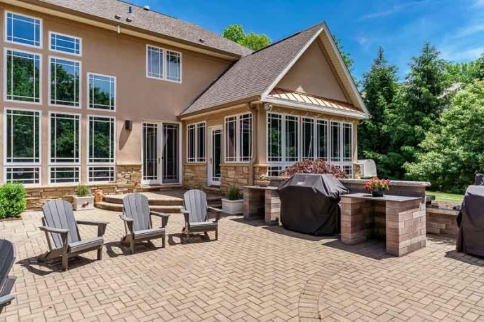 5352 WOODLAND POND, LOVES PARK, Illinois 61111, 6 Bedrooms Bedrooms, ,5 BathroomsBathrooms,House,For Sale,WOODLAND POND,202603514