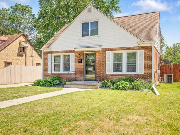 3447 Broadway, ROCKFORD, Illinois 61108, 3 Bedrooms Bedrooms, ,1 BathroomBathrooms,House,For Sale,Broadway,202603515