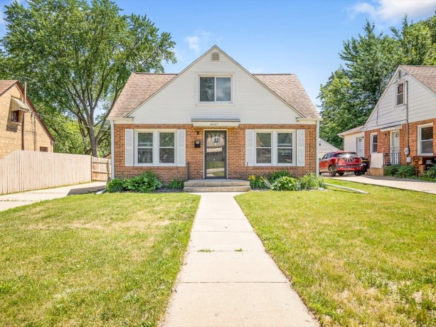 3447 Broadway, ROCKFORD, Illinois 61108, 3 Bedrooms Bedrooms, ,1 BathroomBathrooms,House,For Sale,Broadway,202603515