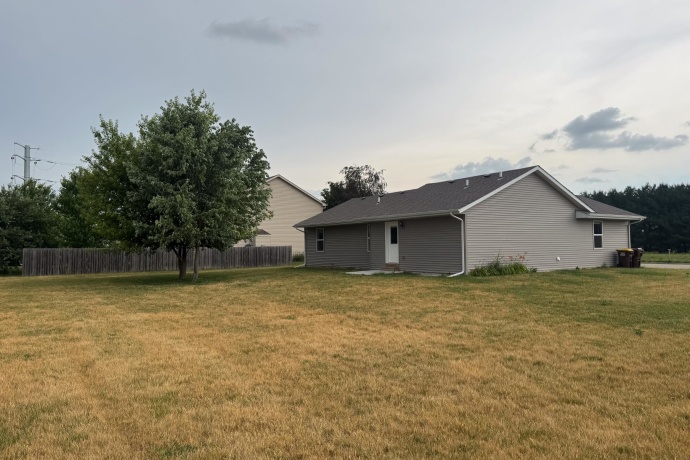 506 Scott's Army, BELVIDERE, Illinois 61008, 3 Bedrooms Bedrooms, ,2 BathroomsBathrooms,House,For Sale,Scott's Army,202603516