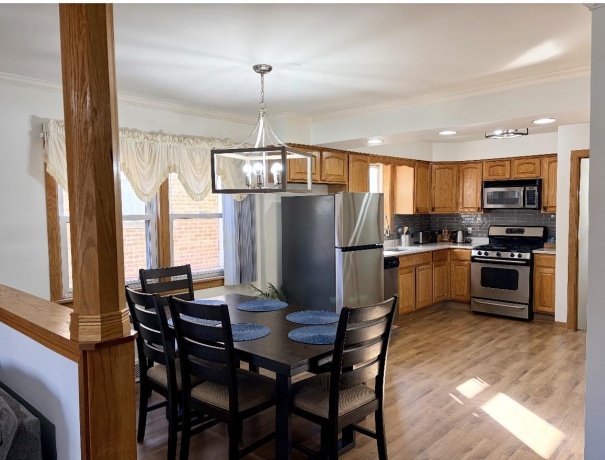 5304 New England, CHICAGO, Illinois 60638, 5 Bedrooms Bedrooms, ,3 BathroomsBathrooms,House,For Sale,New England,202603263