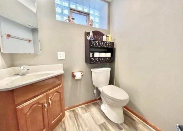 5304 New England, CHICAGO, Illinois 60638, 5 Bedrooms Bedrooms, ,3 BathroomsBathrooms,House,For Sale,New England,202603263