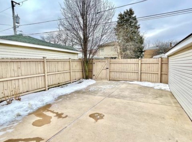 5304 New England, CHICAGO, Illinois 60638, 5 Bedrooms Bedrooms, ,3 BathroomsBathrooms,House,For Sale,New England,202603263