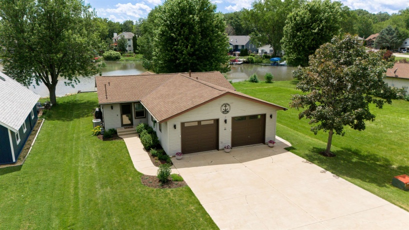 1106 CANDLEWICK DR NE, POPLAR GROVE, Illinois 61065, 2 Bedrooms Bedrooms, ,1 BathroomBathrooms,House,For Sale,CANDLEWICK DR NE,202603520