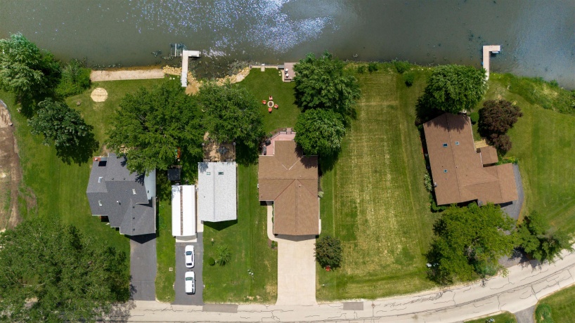 1106 CANDLEWICK DR NE, POPLAR GROVE, Illinois 61065, 2 Bedrooms Bedrooms, ,1 BathroomBathrooms,House,For Sale,CANDLEWICK DR NE,202603520
