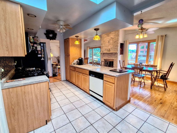4-142R BEACHCOMBER, LAKE CARROLL, Illinois 61046, 3 Bedrooms Bedrooms, ,3 BathroomsBathrooms,House,For Sale,BEACHCOMBER,202603521