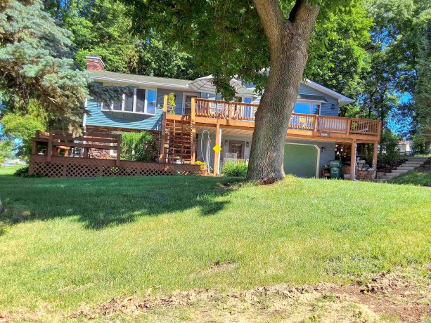 4-142R BEACHCOMBER, LAKE CARROLL, Illinois 61046, 3 Bedrooms Bedrooms, ,3 BathroomsBathrooms,House,For Sale,BEACHCOMBER,202603521