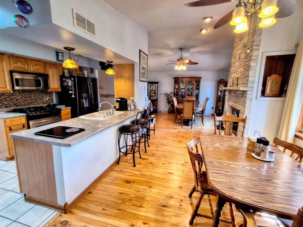 4-142R BEACHCOMBER, LAKE CARROLL, Illinois 61046, 3 Bedrooms Bedrooms, ,3 BathroomsBathrooms,House,For Sale,BEACHCOMBER,202603521