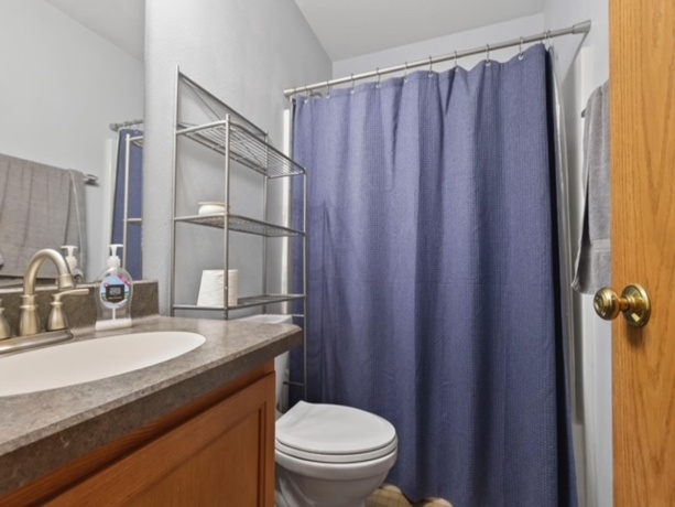 11202 Downing, ROSCOE, Illinois 61073, 3 Bedrooms Bedrooms, ,2 BathroomsBathrooms,House,For Sale,Downing,202603522